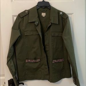 Lightweight military style jacket.